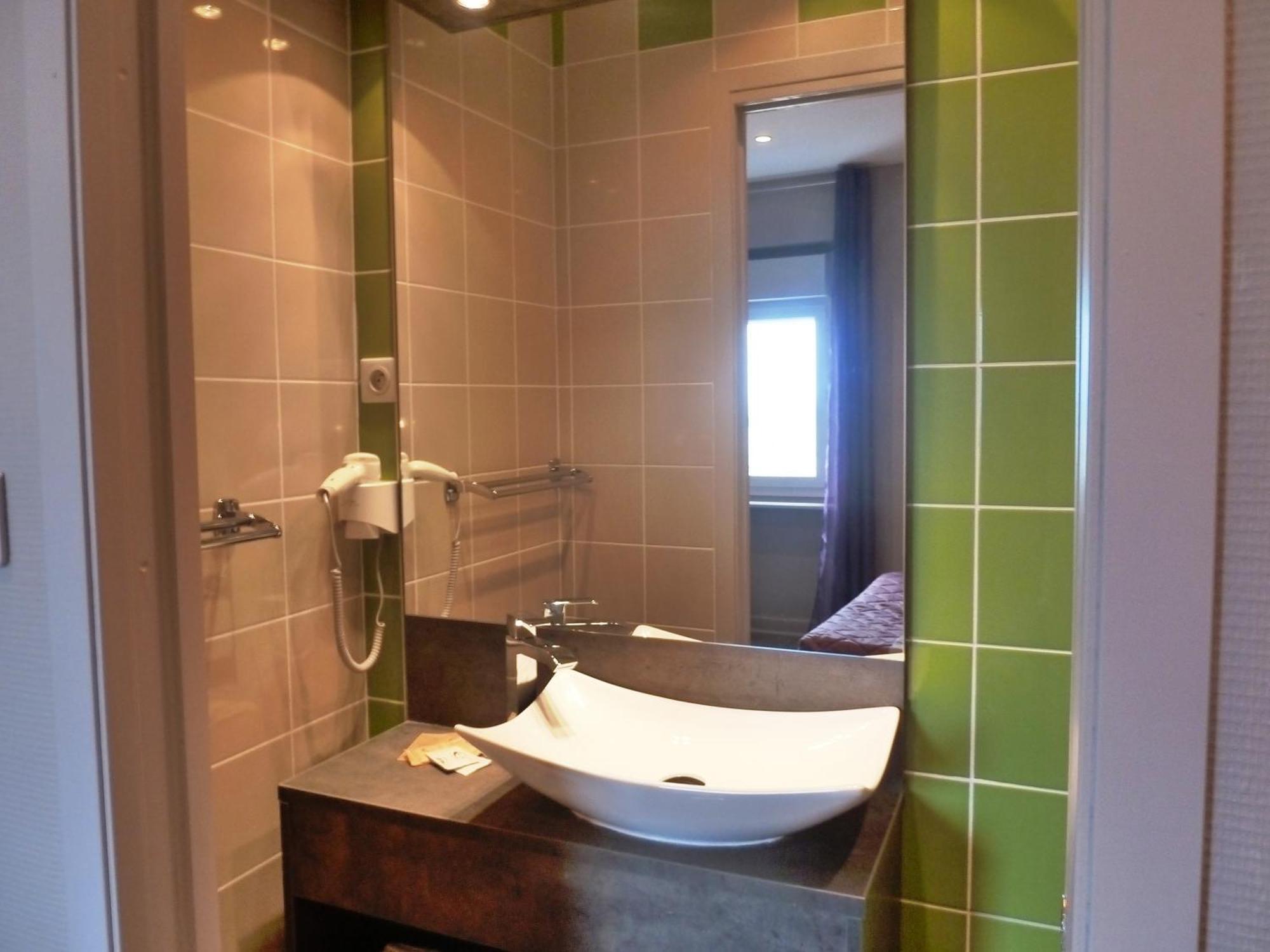 Hotel Concorde - Rodez Centre Ville Экстерьер фото