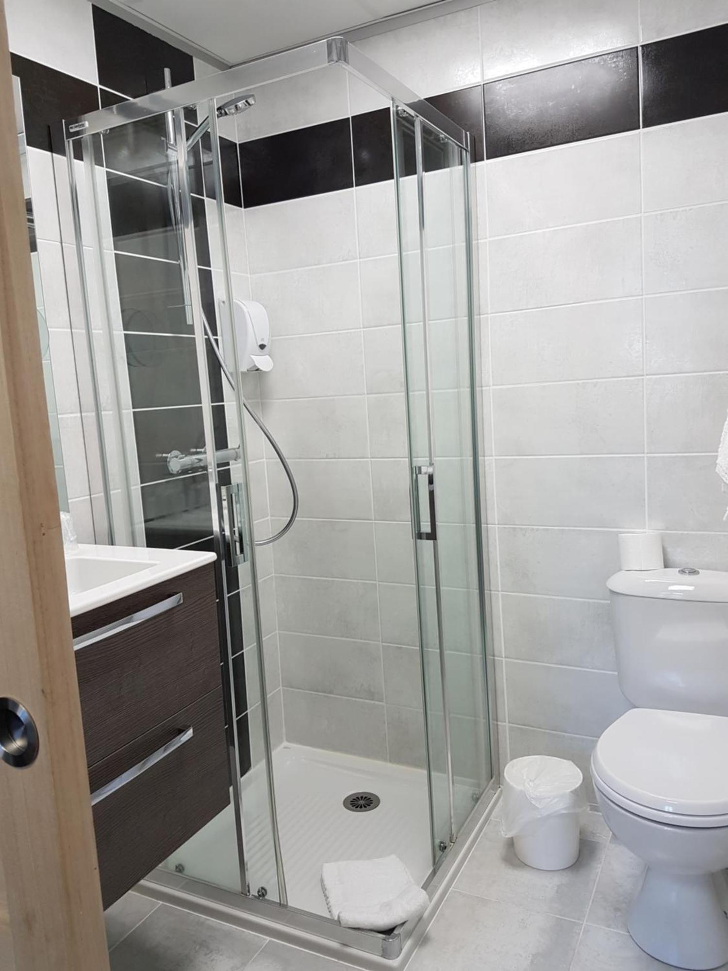 Hotel Concorde - Rodez Centre Ville Экстерьер фото