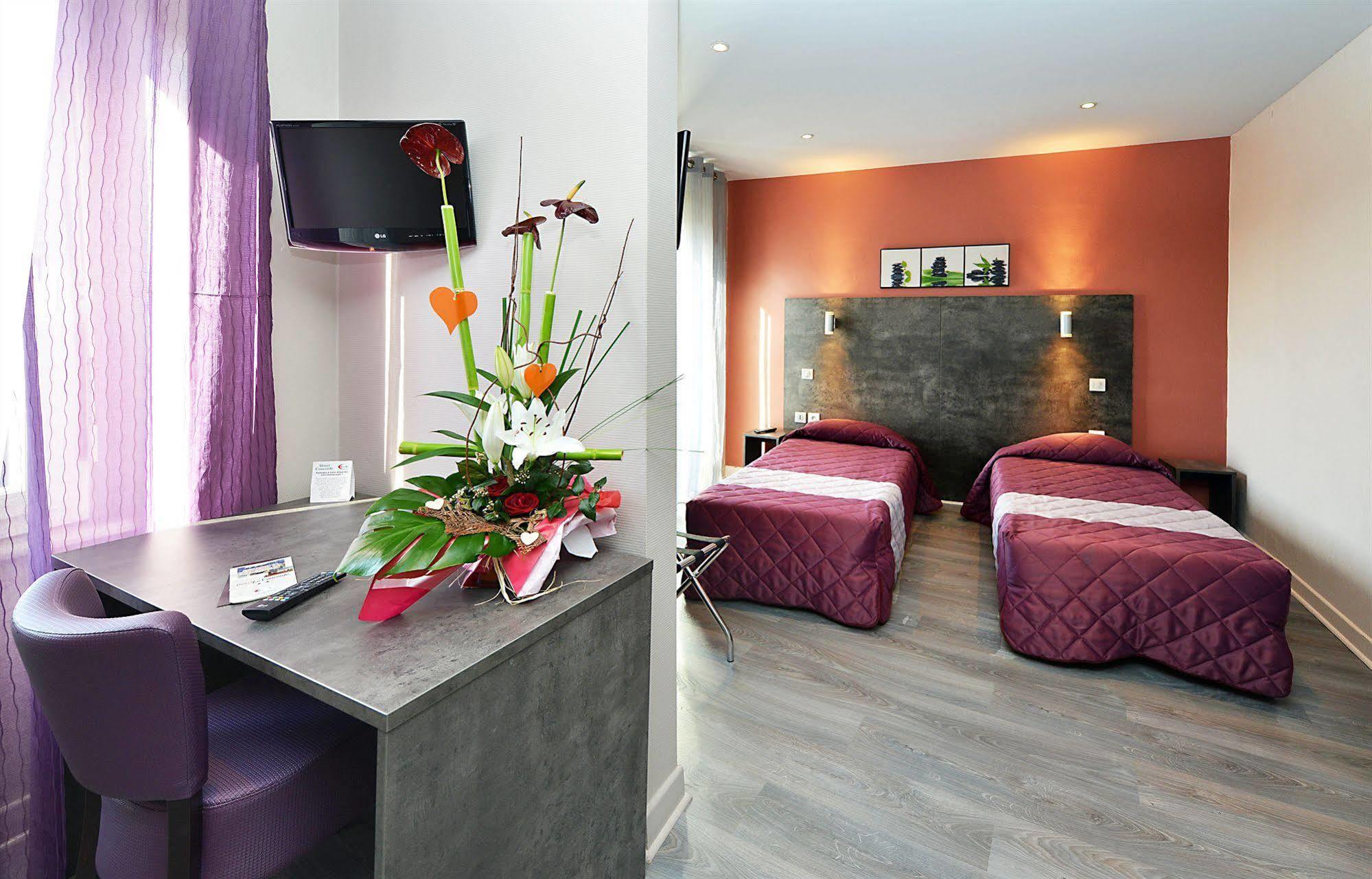 Hotel Concorde - Rodez Centre Ville Экстерьер фото
